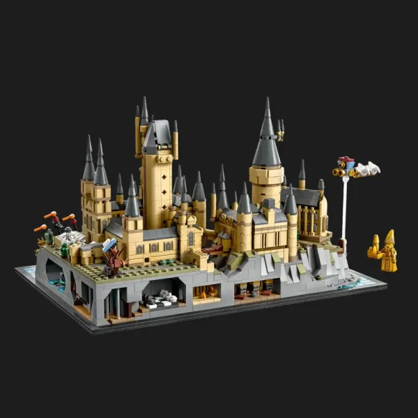 Конструктор LEGO Harry Potter Замок і територія Гоґвортсу (76419)