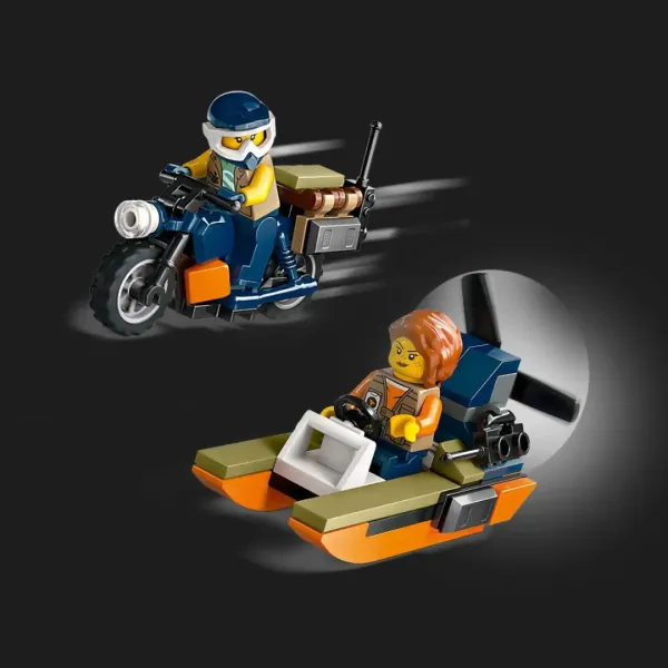 Конструктор LEGO City Вертоліт у базовому таборі для дослідження джунглів (60437)
