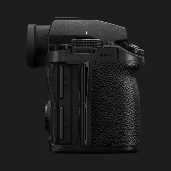 Цифровий фотоапарат Panasonic Lumix S DC-S5 II Kit S (20-60mm) (DC-S5M2KEE) (Standard)