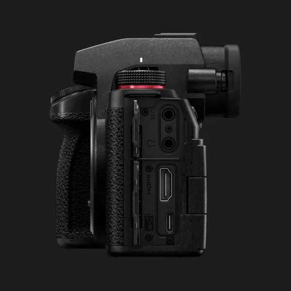Цифровий фотоапарат Panasonic Lumix S DC-S5 II Kit S (20-60mm) (DC-S5M2KEE) (Standard)