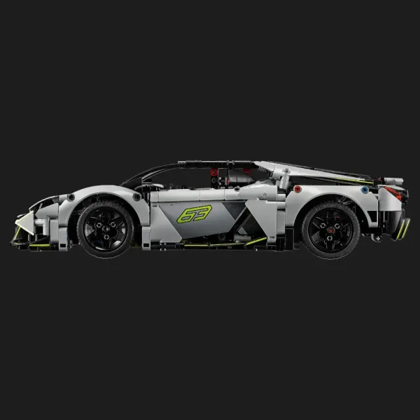 Конструктор LEGO Technic Суперкар Lamborghini Revuelto (42214)