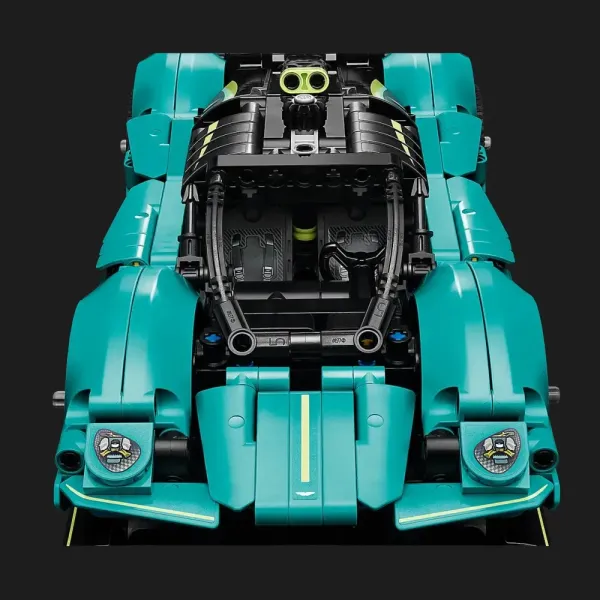 Конструктор LEGO Technic Aston Martin Valkyrie (42208)