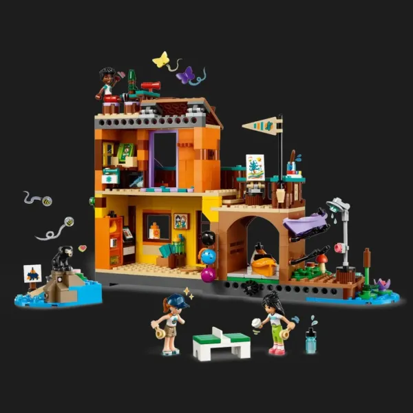 Конструктор LEGO Friends Водні види спорту в таборі пригод​ (42626)